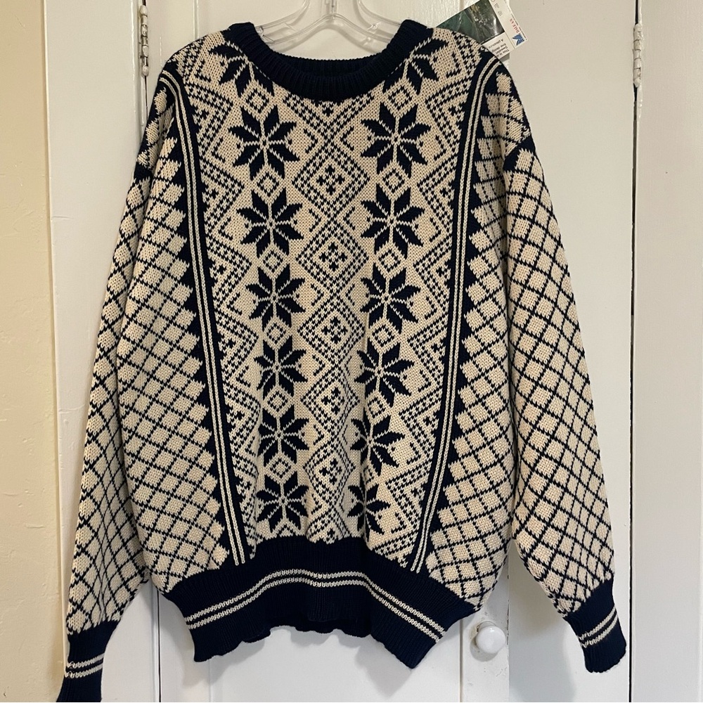 Dale of Norway Vintage Blue and cream Patterned Women's Sweater size xl